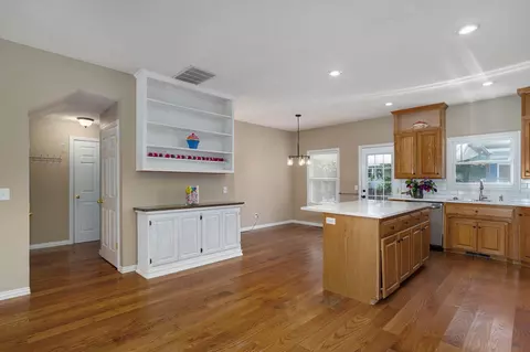 Entry Way - 708 E Saint Charles St, Ozark, MO 65721 photo 1 of 5