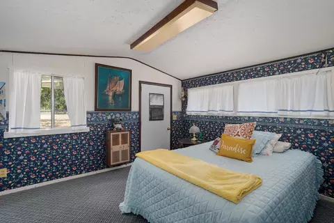 Bedroom - 1908 S Holland Ave, Springfield, MO 65807 photo 3 of 4