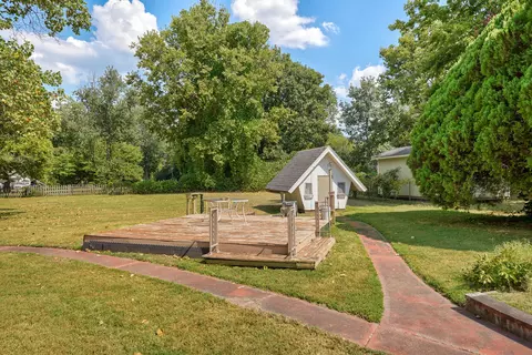 Exterior - 1908 S Holland Ave, Springfield, MO 65807 photo 11 of 16