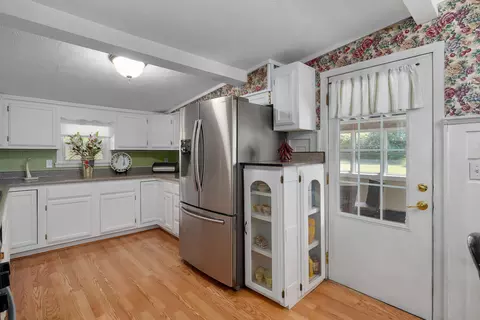 Kitchen - 1908 S Holland Ave, Springfield, MO 65807 photo 3 of 3
