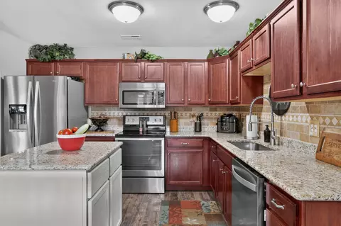 Kitchen - 156 Prairie Dr, Branson, MO 65616 photo 1 of 3