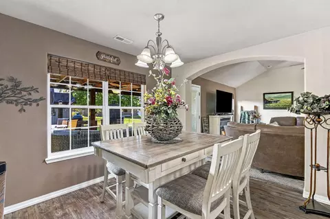 Dining - 156 Prairie Dr, Branson, MO 65616 photo 1 of 2