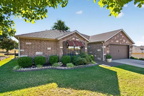 Exterior - 156 Prairie Dr, Branson, MO 65616 photo 2 of 7