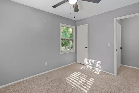 Bedroom - 4747 S Roslyn Ave, Springfield, MO 65804 photo 4 of 6