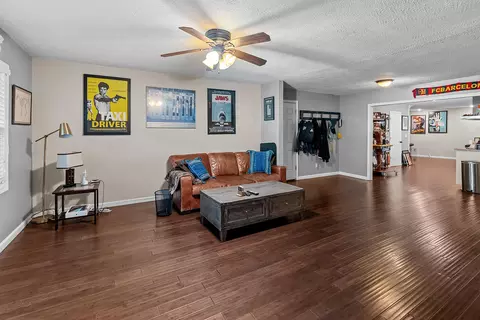 Other - 4747 S Roslyn Ave, Springfield, MO 65804 photo 1 of 8