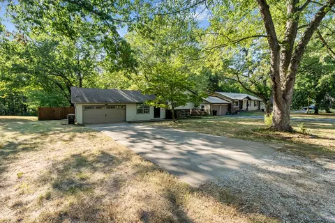 Exterior - 4747 S Roslyn Ave, Springfield, MO 65804 photo 3 of 13