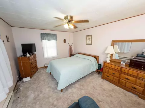 Bedroom - 206 Co Rd #A-425, Ava, MO 65608 photo 1 of 3