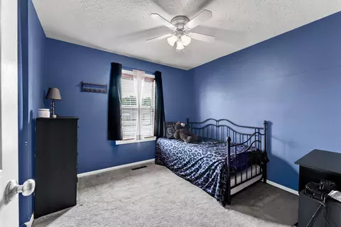 Bedroom - 411 Arrowhead Rd, Willard, MO 65781 photo 4 of 4