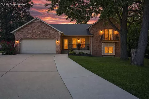 Exterior - 3606 N 10th St, Ozark, MO 65721 photo 2 of 11