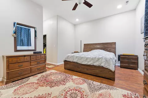 Bedroom - 623 E 427th Rd, Bolivar, MO 65613 photo 3 of 5
