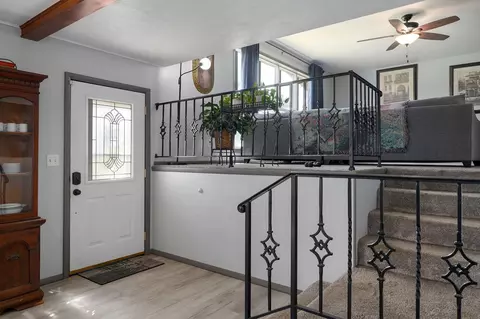 Entry Way - 1757 E Mcclernon St, Springfield, MO 65803 photo 1 of 2