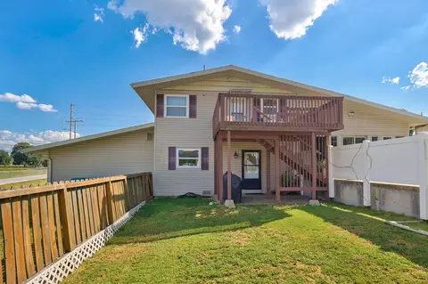 Exterior - 1757 E Mcclernon St, Springfield, MO 65803 photo 12 of 16