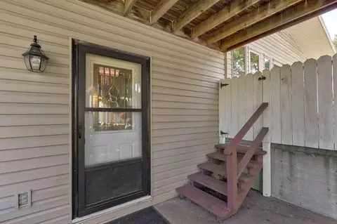 Exterior - 1757 E Mcclernon St, Springfield, MO 65803 photo 13 of 16