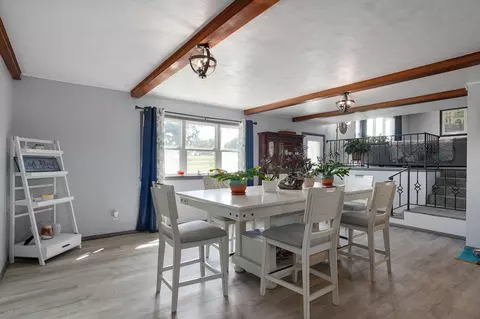 Dining - 1757 E Mcclernon St, Springfield, MO 65803 photo 3 of 3