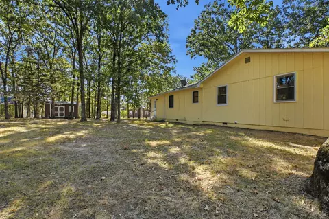 Exterior - 25193 Cedar Crest Dr, Hermitage, MO 65668 photo 6 of 11