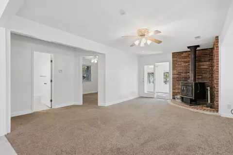 Living - 25193 Cedar Crest Dr, Hermitage, MO 65668 photo 4 of 7