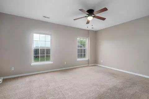 Bedroom - 3582 N Thistlewood Ct, Springfield, MO 65803 photo 2 of 3