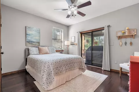 Bedroom - 24138 Mustang Ln, Shell Knob, MO 65747 photo 3 of 5