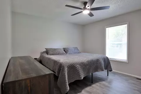 Bedroom - 1202 E Wildwood St, Republic, MO 65738 photo 2 of 5