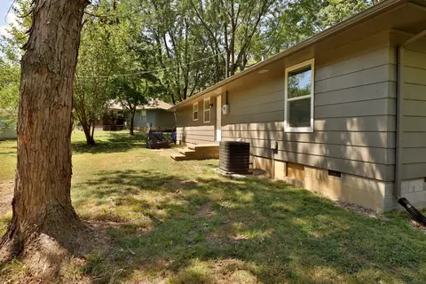 Exterior - 1202 E Wildwood St, Republic, MO 65738 photo 6 of 6