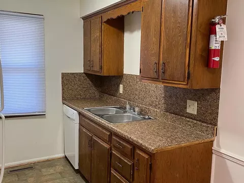 Kitchen - 3155 E Washita St, Springfield, MO 65804 photo 2 of 3