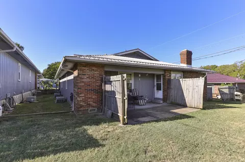 Exterior - 3155 E Washita St, Springfield, MO 65804 photo 9 of 10