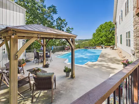 Exterior - 95 Wildlife Trl, Branson, MO 65616 photo 3 of 13