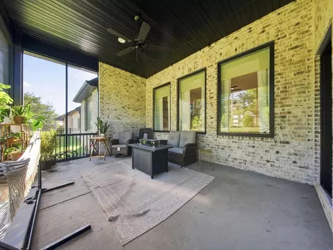 Exterior - 3925 E Woodhue St, Springfield, MO 65802 photo 15 of 17