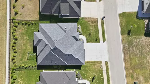 View/Area - 3925 E Woodhue St, Springfield, MO 65802 photo 1 of 1