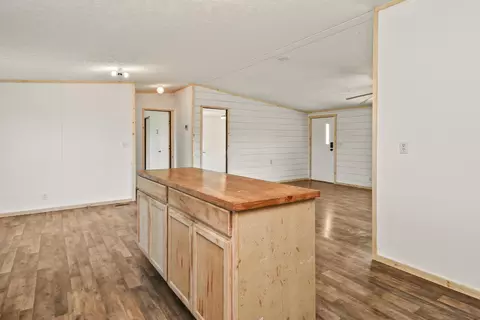 Entry Way - 130 Maple Dr, Conway, MO 65632 photo 1 of 1