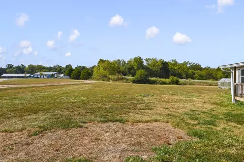 Exterior - 130 Maple Dr, Conway, MO 65632 photo 10 of 10