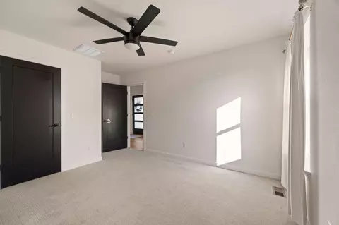 Bedroom - 1365 W Gaslight Dr, Springfield, MO 65810 photo 6 of 8