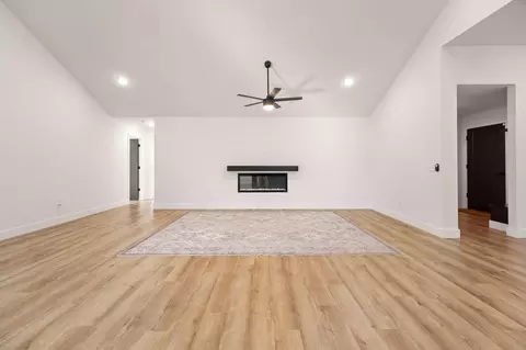Living - 1365 W Gaslight Dr, Springfield, MO 65810 photo 3 of 3