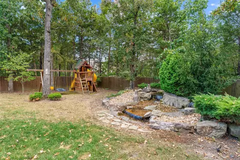 Exterior - 117 Olympic Dr, Branson, MO 65616 photo 10 of 13