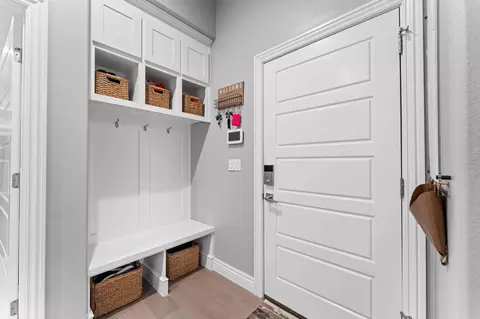 Entry Way - 117 Olympic Dr, Branson, MO 65616 photo 2 of 5