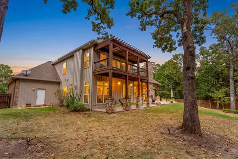Exterior - 117 Olympic Dr, Branson, MO 65616 photo 9 of 13