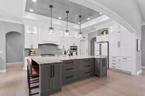 Kitchen - 117 Olympic Dr, Branson, MO 65616 photo 1 of 4