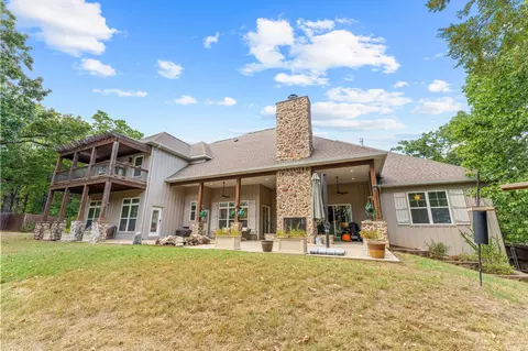 Exterior - 117 Olympic Dr, Branson, MO 65616 photo 11 of 13