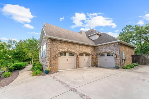 Exterior - 117 Olympic Dr, Branson, MO 65616 photo 12 of 13
