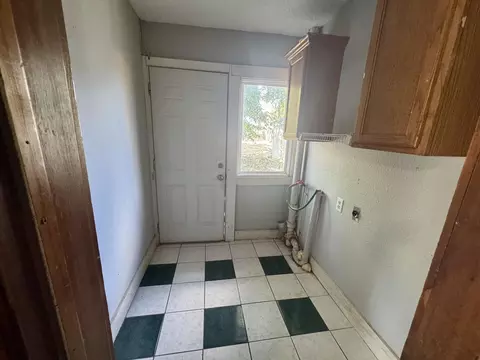Other - 1411 W Lynn St, Springfield, MO 65802 photo 8 of 9