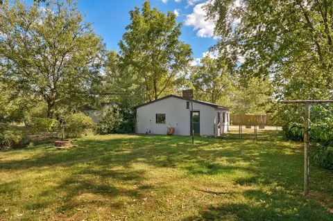 Exterior - 1806 W Scott St, Springfield, MO 65802 photo 8 of 8