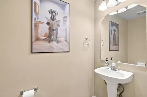 Bath - 478 E Sequoia St, Republic, MO 65738 photo 5 of 5