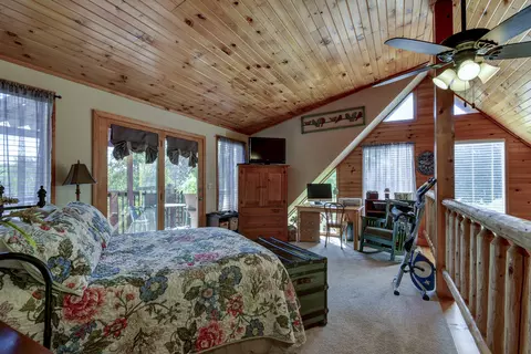 Bedroom - 18715 Fr 2285, Eagle Rock, MO 65641 photo 3 of 4