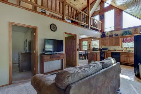 Living - 18715 Fr 2285, Eagle Rock, MO 65641 photo 1 of 3
