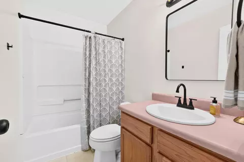 Bath - 1113 N Clifton Ave, Springfield, MO 65802 photo 1 of 2