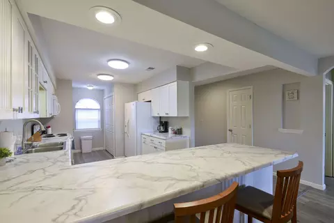 Kitchen - 350 S Wildwood Dr #E6, Branson, MO 65616 photo 3 of 6