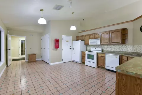 Kitchen - 350 S Wildwood Dr #E6, Branson, MO 65616 photo 6 of 6