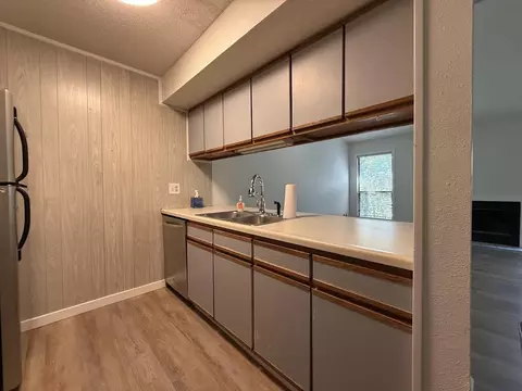 Kitchen - 152 Turnberry Dr #6, Branson, MO 65616 photo 2 of 3