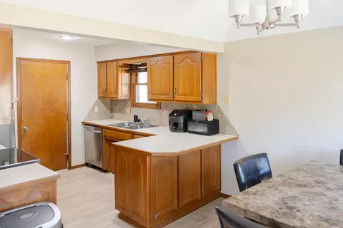 Kitchen - 2099 W Nottingham St, Springfield, MO 65810 photo 1 of 3