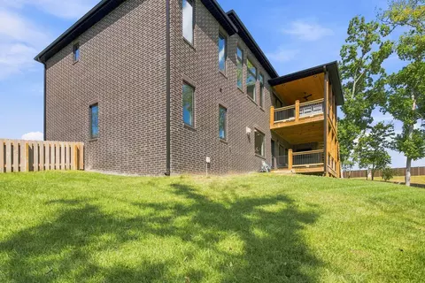 Exterior - 6164 S Hampton Ave, Springfield, MO 65810 photo 11 of 13